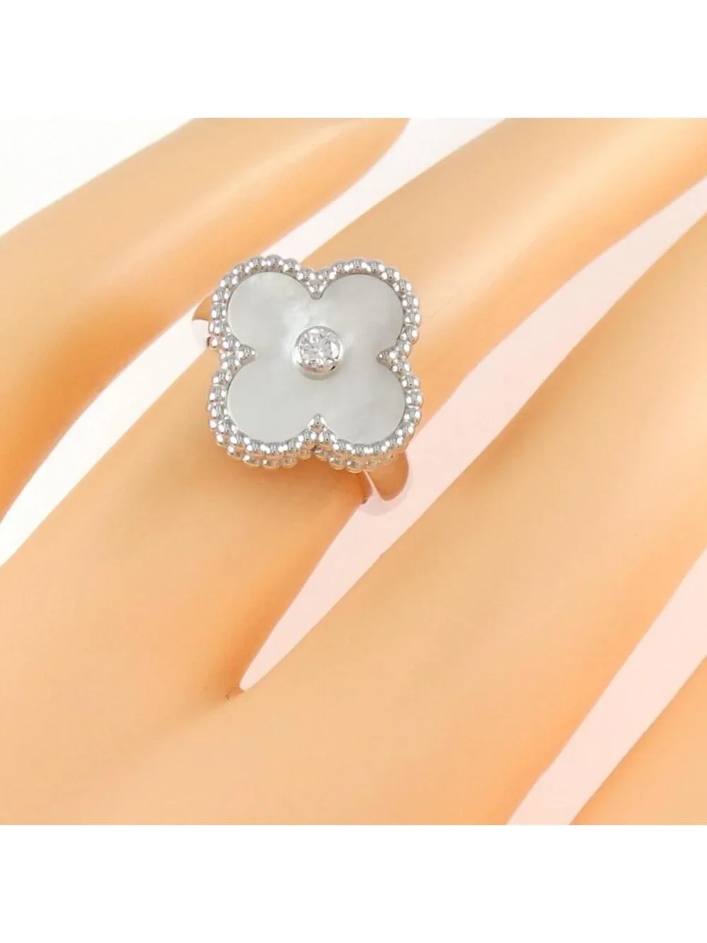 Van Cleef & Arpels Vintage Alhambra Ring